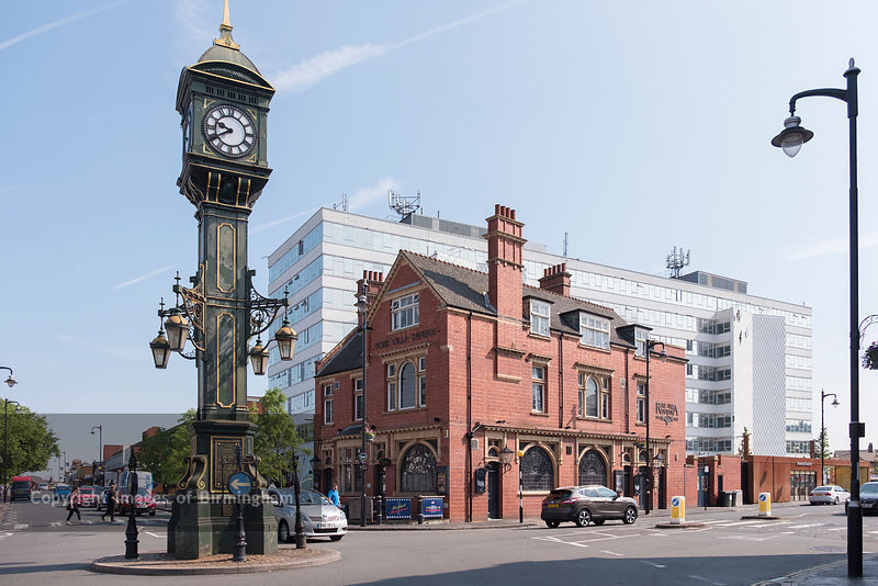 The Jewellery Quarter Clock and Rose Villa Tavern, The Jewellery Quarter of Birmingham, England